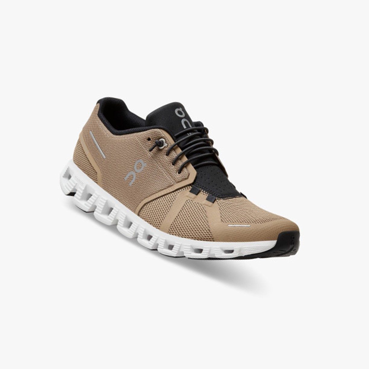 Chai / Magnet On Cloud 5 Men Running Shoes | BANH47830