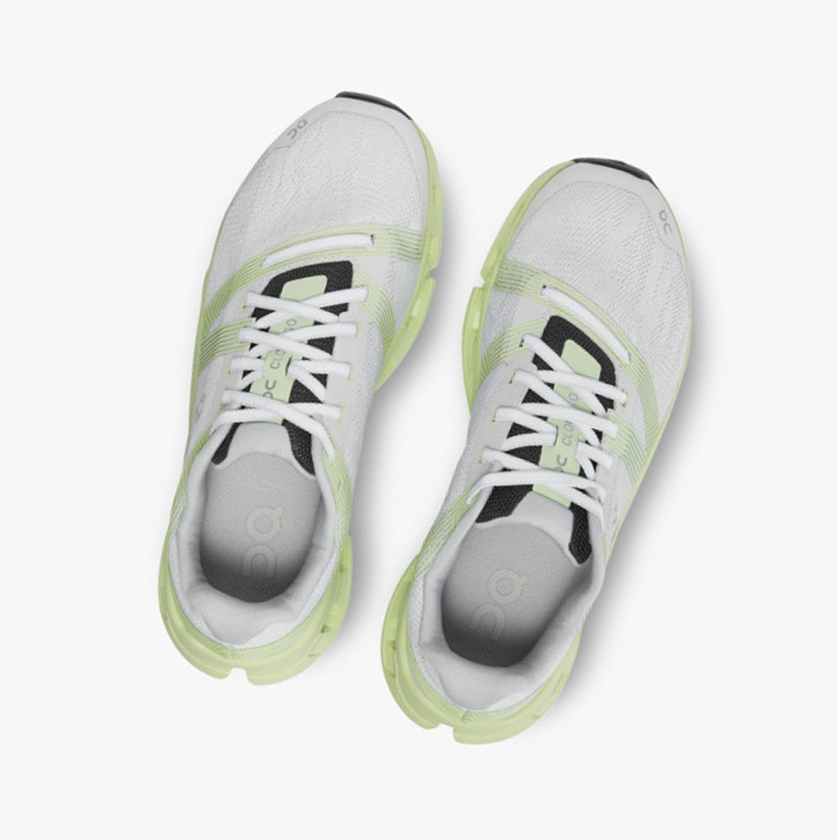 White On Cloudgo Women Running Shoes | ZHIW83647