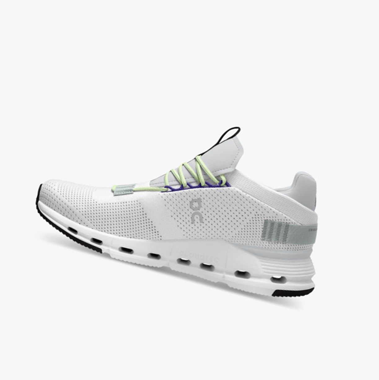 White On Cloudnova Men Sneakers | DVRM26034