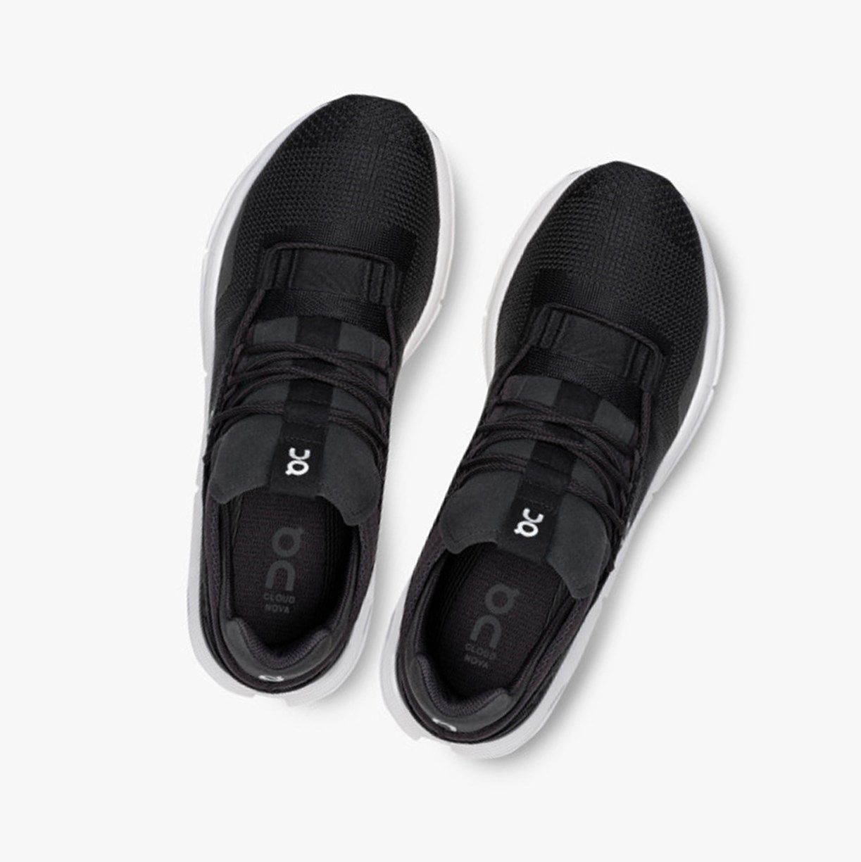 White On Cloudnova Men Sneakers | SKYU18036