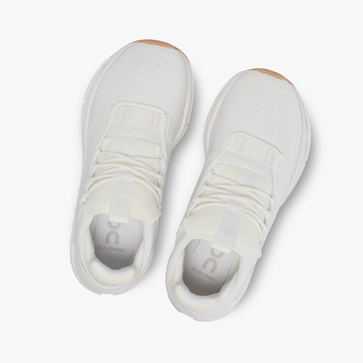 White On Cloudnova Men Sneakers | XUWF60143